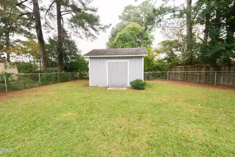 405 Marlowe Dr, Dunn, NC 28334 photo 20