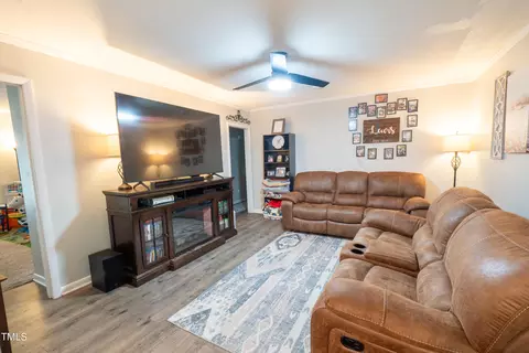 405 Marlowe Dr, Dunn, NC 28334 photo 7