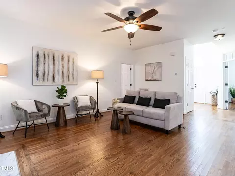 2011 Templeton Gap Dr, Apex, NC 27523 photo 6