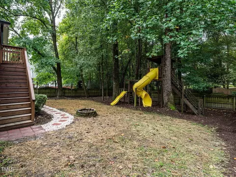 2011 Templeton Gap Dr, Apex, NC 27523 photo 32