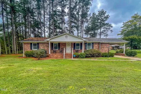303 Clayton Ave, Roxboro, NC 27573
