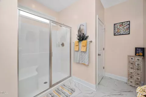 33 Hawks Croft Ct, Erwin, NC 28339 photo 13