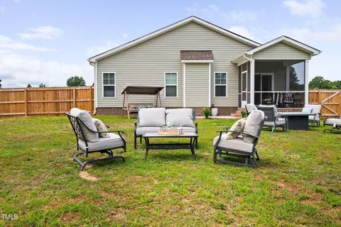 33 Hawks Croft Ct, Erwin, NC 28339 photo 23