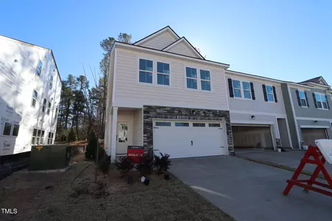 7124 Hubner Pl #36, Cary, NC 27519
