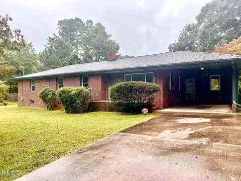 718 Williamsboro St, Oxford, NC 27565