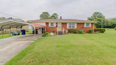 313 S Maple St, Graham, NC 27253