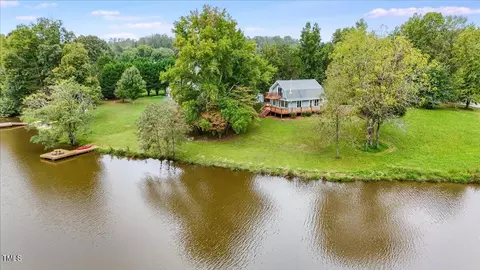 1010 Lakeview Dr, Cedar Grove, NC 27231