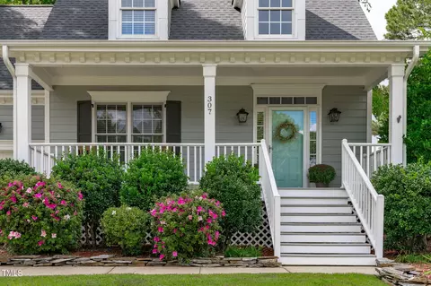 307 Scotts Ridge Trl, Apex, NC 27502