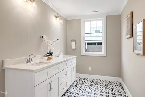 Bath - 417 E Moore St, Apex, NC 27502 photo 10 of 12