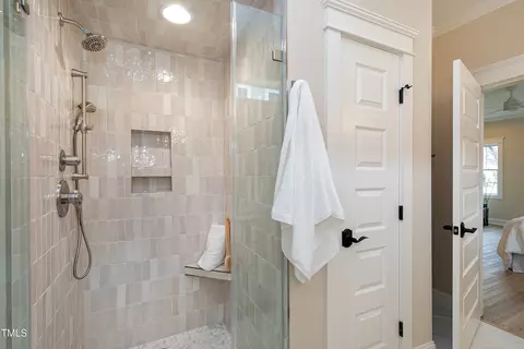 Bath - 417 E Moore St, Apex, NC 27502 photo 4 of 12
