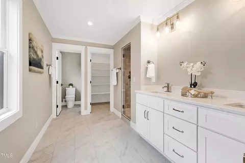 Bath - 417 E Moore St, Apex, NC 27502 photo 6 of 12