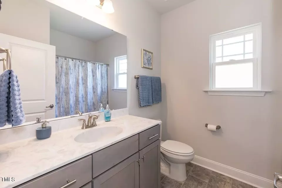 Bath - 95 Watermelon Dr, Franklinton, NC 27525 photo 3 of 3