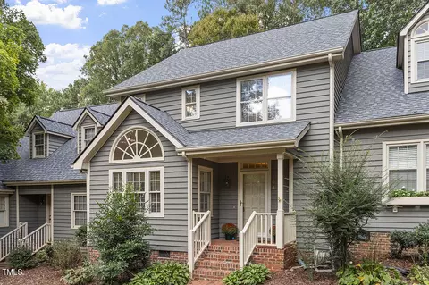 108 Loch Bend Ln, Cary, NC 27518
