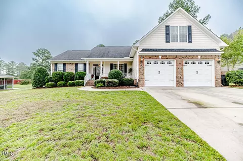455 Spring Flowers Dr, Cameron, NC 28326 photo 2