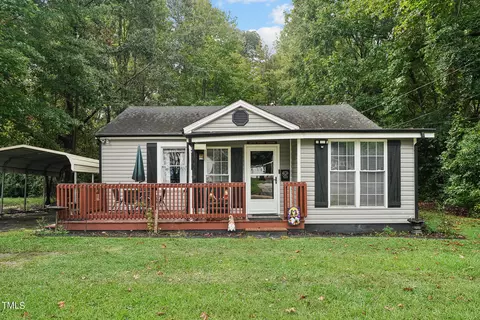 103 Joy St, Dunn, NC 28334