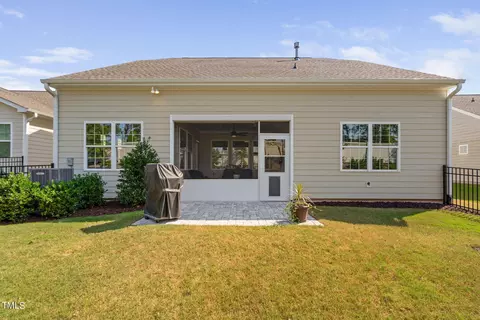 Exterior - 1201 Farm Leaf Dr, Durham, NC 27703 photo 5 of 7