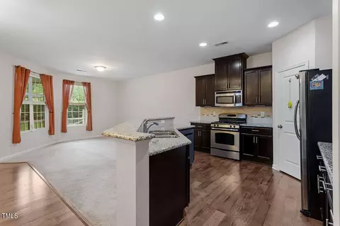 23 Daly Ct, Durham, NC 27705 photo 4