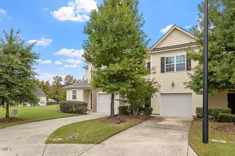 23 Daly Ct, Durham, NC 27705 photo 2