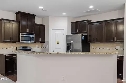 23 Daly Ct, Durham, NC 27705 photo 6