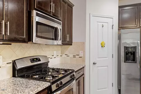 23 Daly Ct, Durham, NC 27705 photo 7
