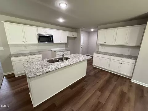 175 Grace Ridge Ct, Benson, NC 27504 photo 8