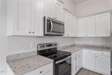 Kitchen - 9060 Ava Dr, Bailey, NC 27807 photo 4 of 4