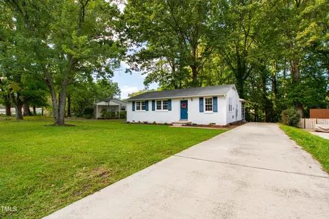 3505 Apache Dr, Raleigh, NC 27609 photo 38