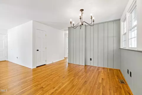 3505 Apache Dr, Raleigh, NC 27609 photo 7