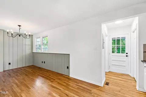 3505 Apache Dr, Raleigh, NC 27609 photo 6