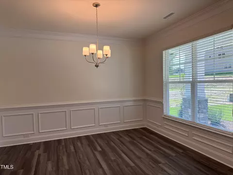 700 Highview Dr, Benson, NC 27504 photo 3
