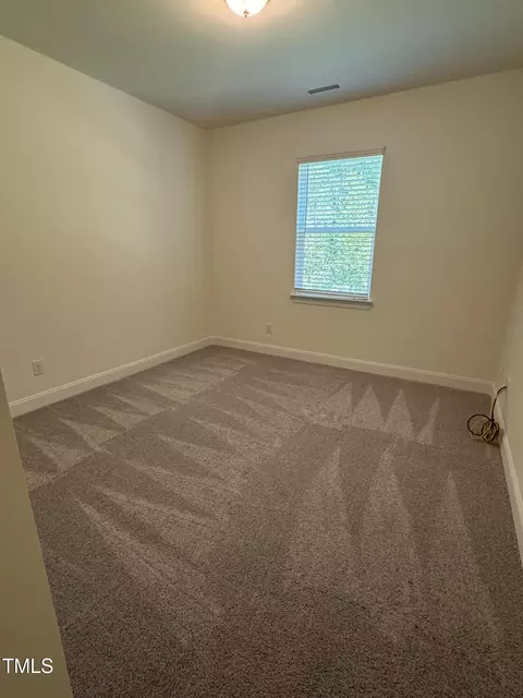 700 Highview Dr, Benson, NC 27504 photo 9