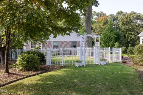 3409 Lewis Farm Rd, Raleigh, NC 27607
