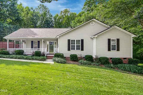 5528 Moorhaven Dr, Raleigh, NC 27603