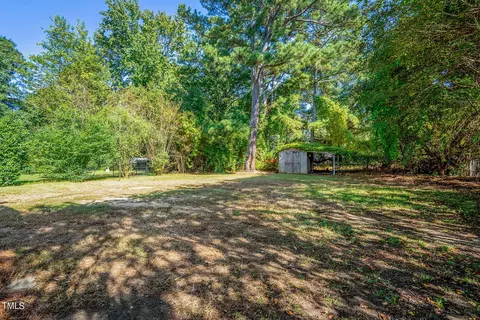 Exterior - 105 1st St, Erwin, NC 28339 photo 4 of 7