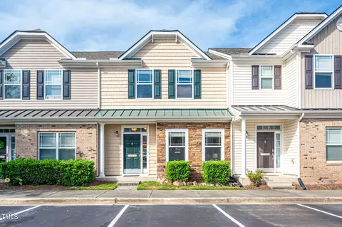 711 Keystone Park Dr #68, Morrisville, NC 27560