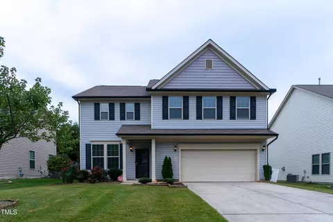 519 Applecross Dr, Mebane, NC 27302