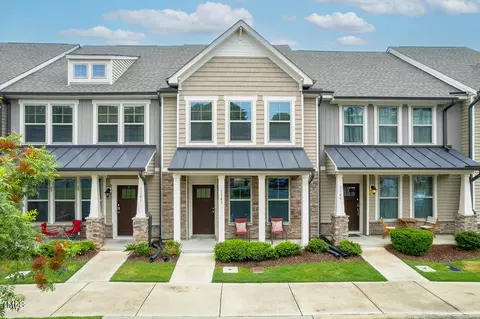 1143 Metropolitan Dr, Durham, NC 27713