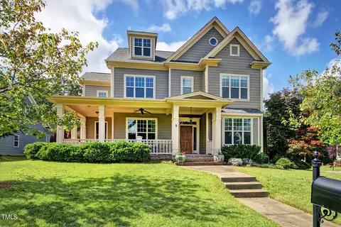 2 Midstream Ct, Chapel Hill, NC 27517