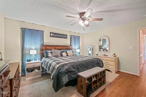 Bedroom - 99 Jackson Trl Trl, Dunn, NC 28334 photo 5 of 5