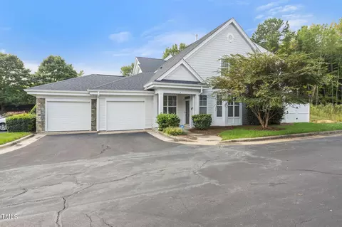 662 Boone Station Dr #4, Burlington, NC 27215
