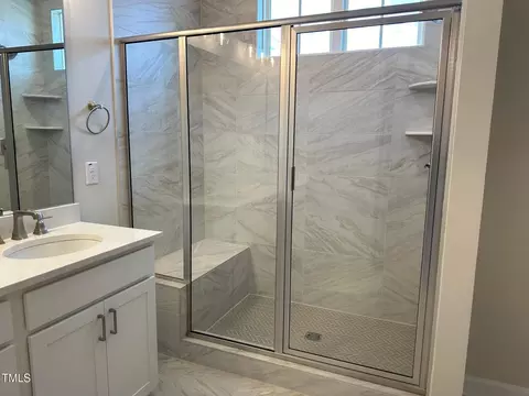 Bath - 607 Hyperion Aly, Wake Forest, NC 27587 photo 2 of 7