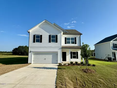 123 Continental Ln, Smithfield, NC 27577