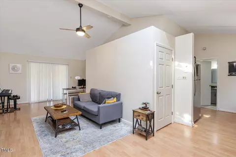 205 Spring St, Durham, NC 27703 photo 5