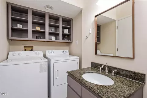 205 Spring St, Durham, NC 27703 photo 10