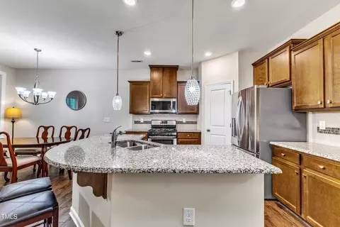 4344 Flintlock Ln, Durham, NC 27704 photo 8