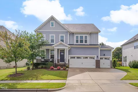 3316 Willow Green Dr, Apex, NC 27502