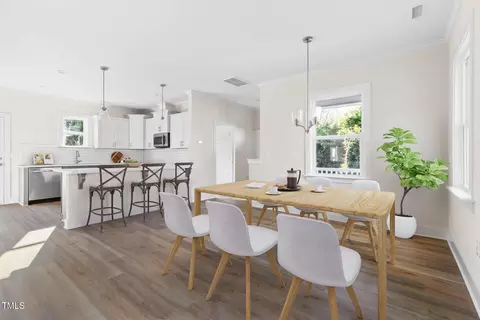 Dining - 910 N Guthrie Ave, Durham, NC 27703 photo 2 of 3