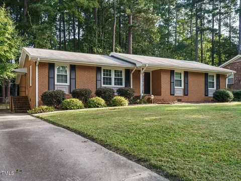 1100 Brucemont Dr, Garner, NC 27529