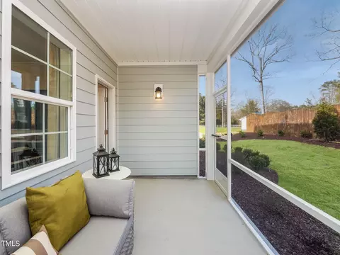 Exterior - 412 Cresting Wave Dr, Wake Forest, NC 27587 photo 2 of 2