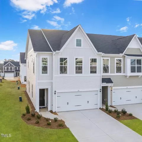 28 Nettle Ln #235, Clayton, NC 27520